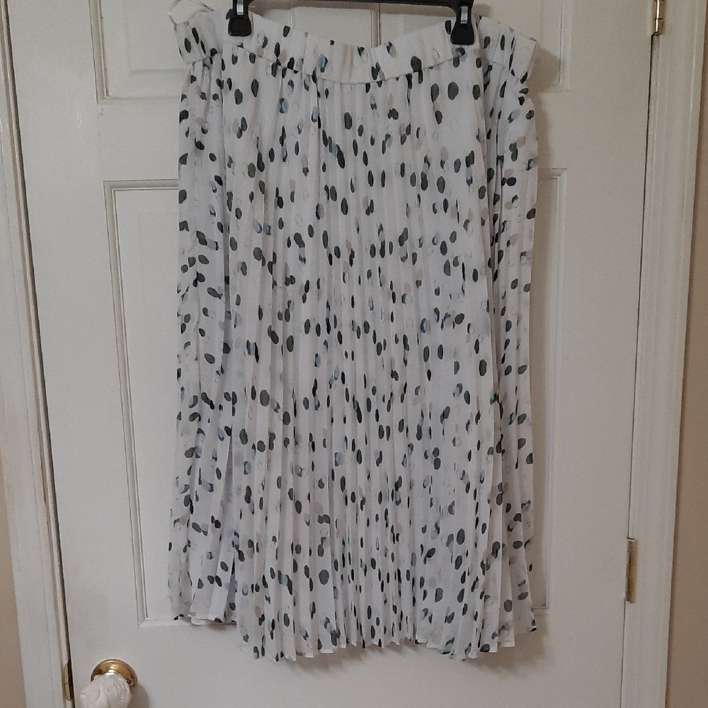 Calvin Klein White Midi Skirt with Black Dots